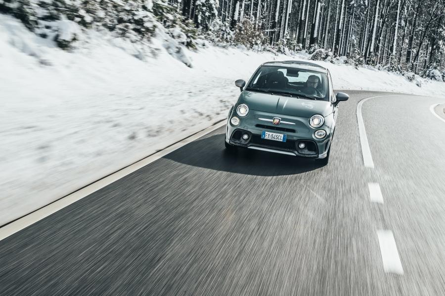  Abarth 695 70° Anniversario (312) 2019 года  (WW) (фото 64 из 70)